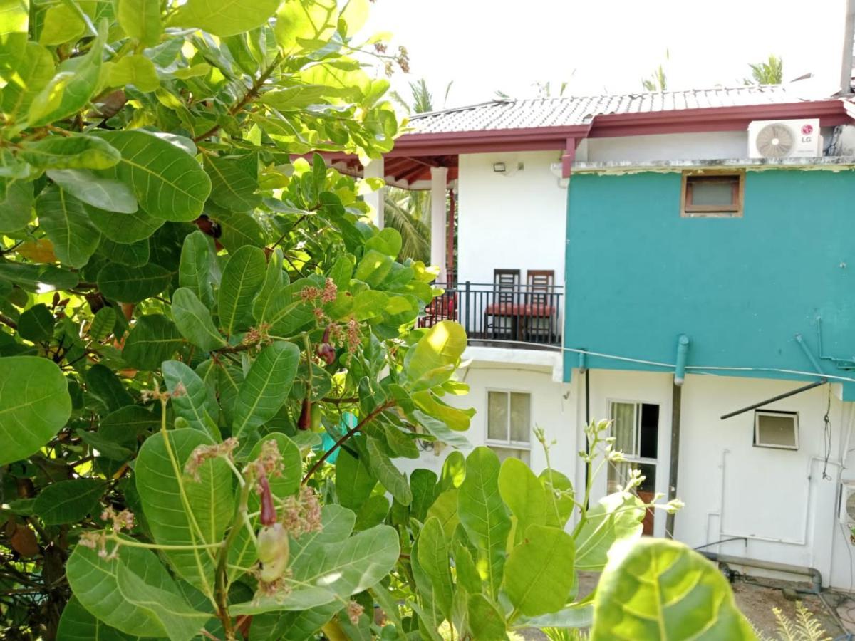 Home Stay Resort Nilaveli Exterior photo