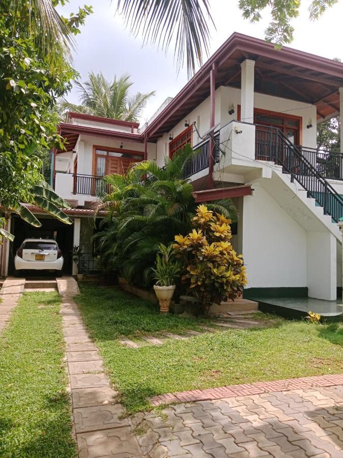 Home Stay Resort Nilaveli Exterior photo