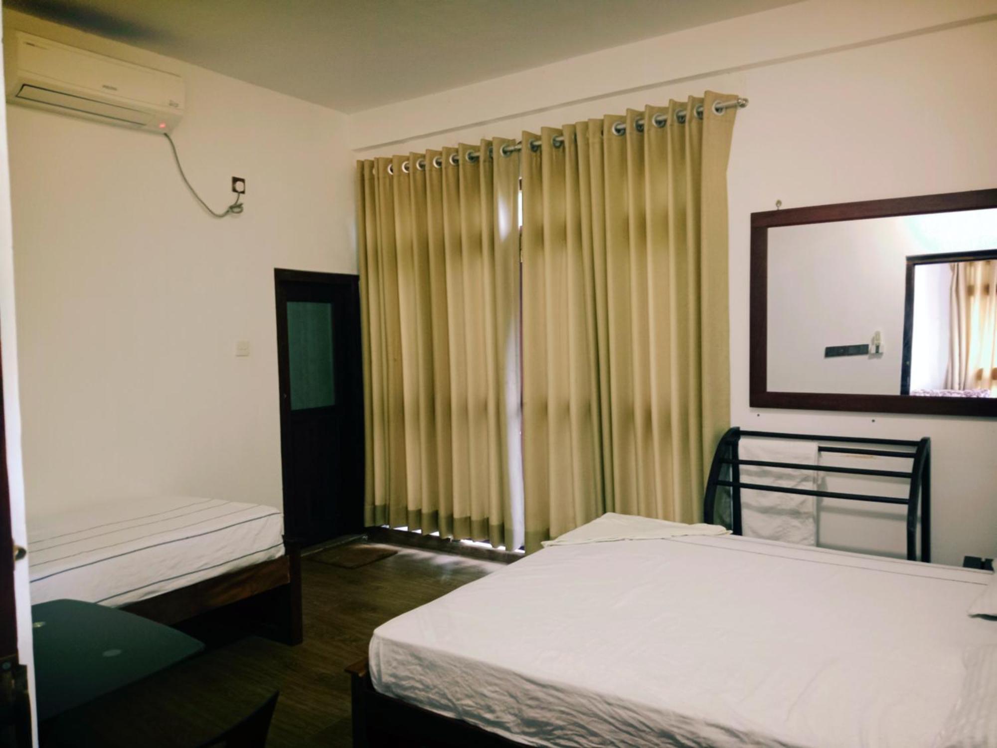 Home Stay Resort Nilaveli Exterior photo