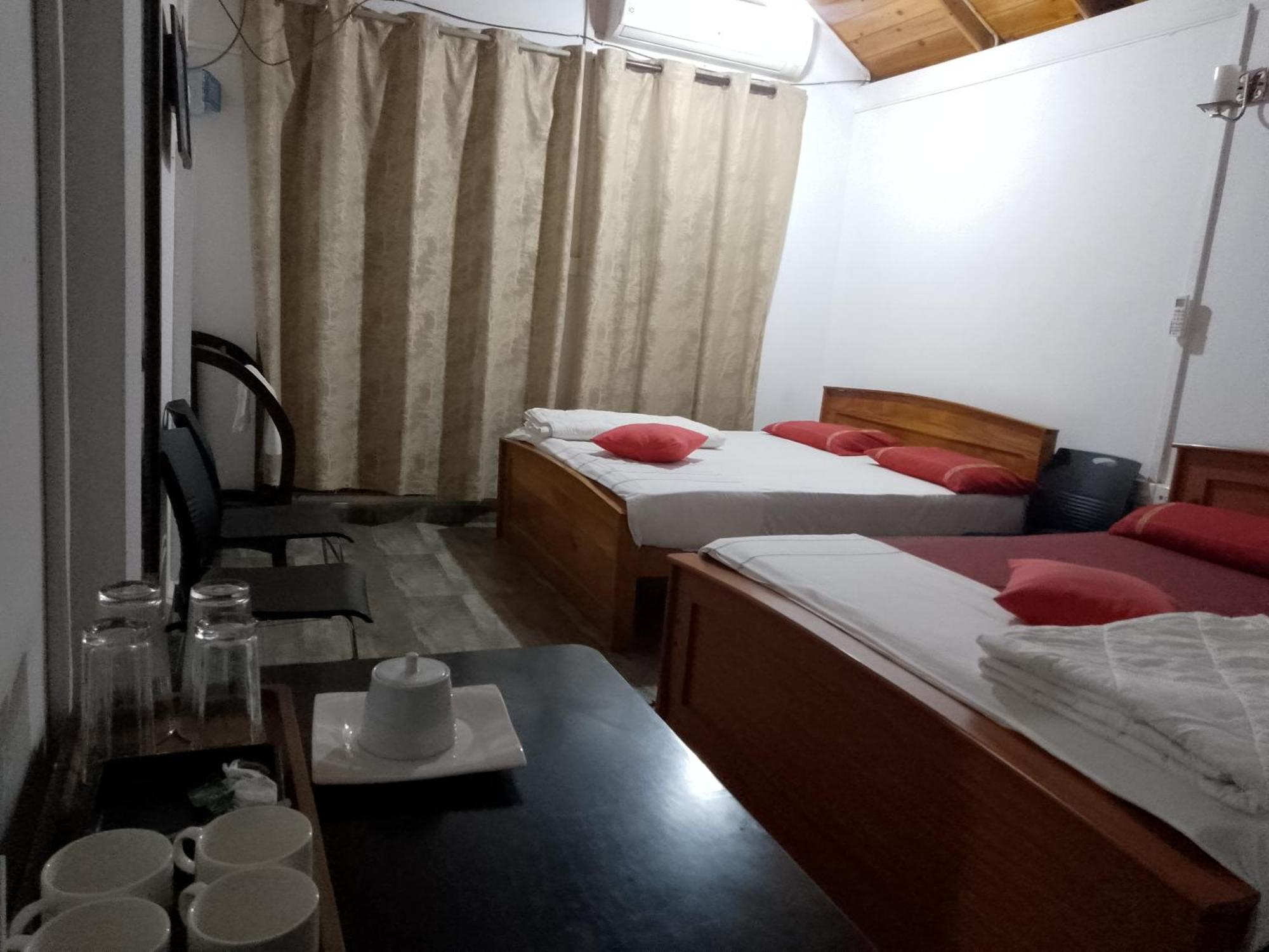 Home Stay Resort Nilaveli Exterior photo